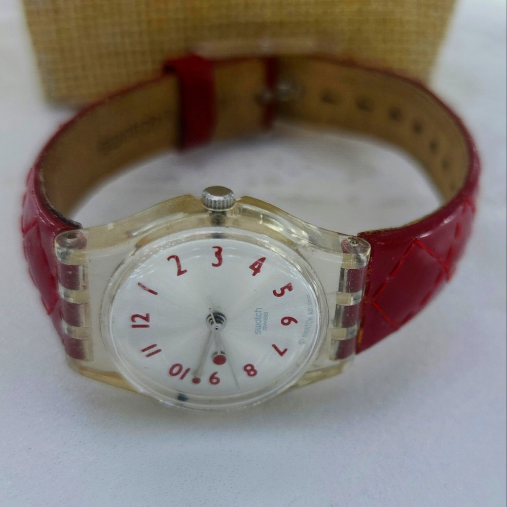 SWATCH watch - Picture 14 of 16